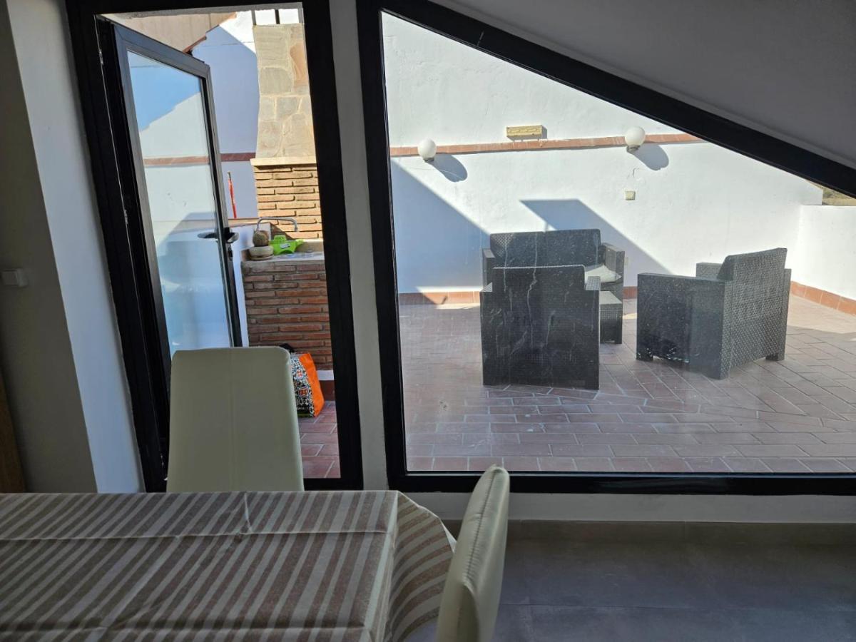 Apartamentos Seneca Junto Al Centro 말라가 외부 사진